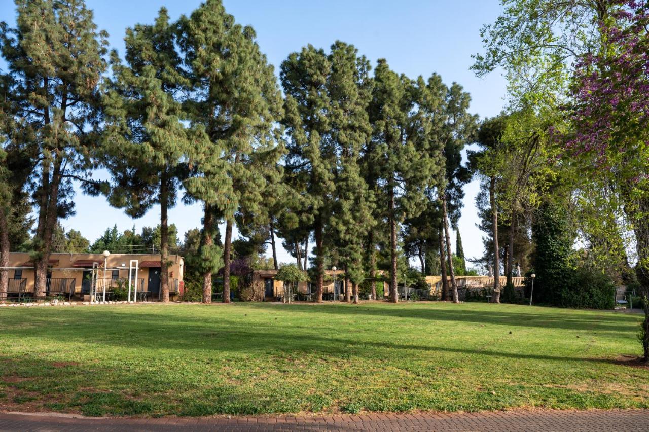 Kibbutz Malkiya Travel Hotel Malkiyya Kültér fotó