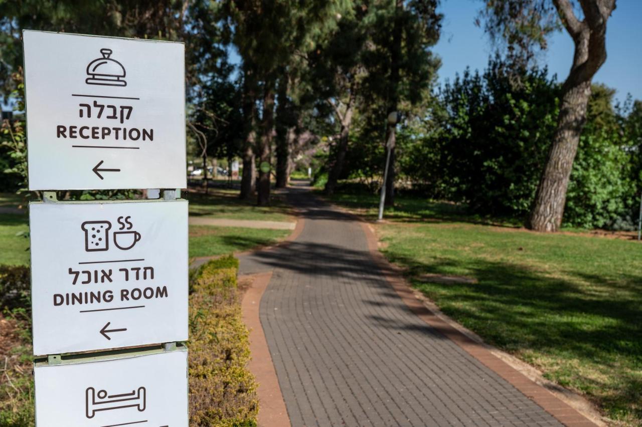 Kibbutz Malkiya Travel Hotel Malkiyya Kültér fotó